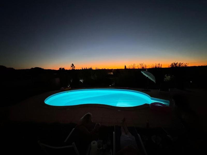 Pôr-do-sol Villa São Pedro do Corval Exterior foto